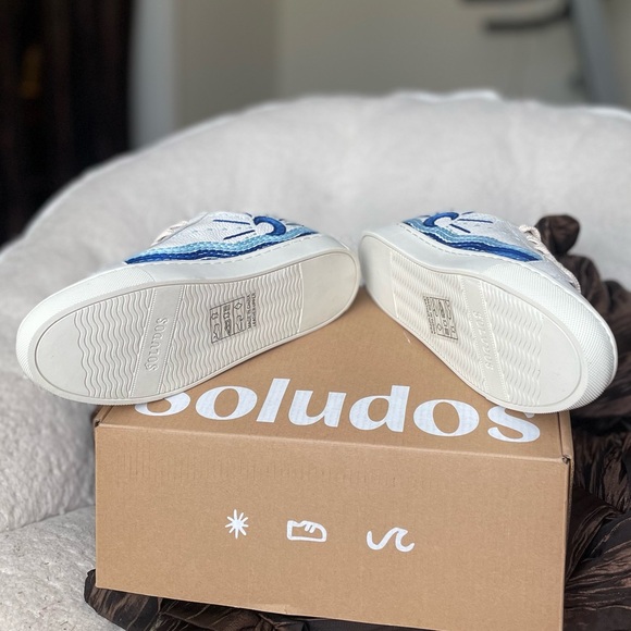 NIB Soludos Sunrise Sunset Sneaker Womens Size 5 (Kids Size 3) - Picture 6 of 7